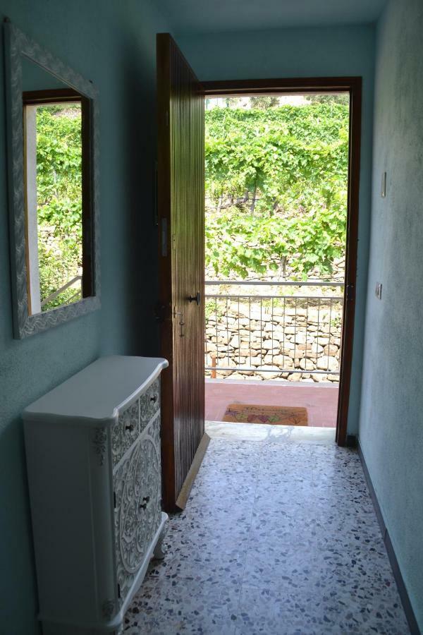 Apartamento La Casa Del Prussiano Diano Castello Exterior foto
