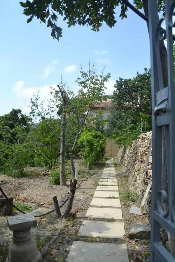 Apartamento La Casa Del Prussiano Diano Castello Exterior foto